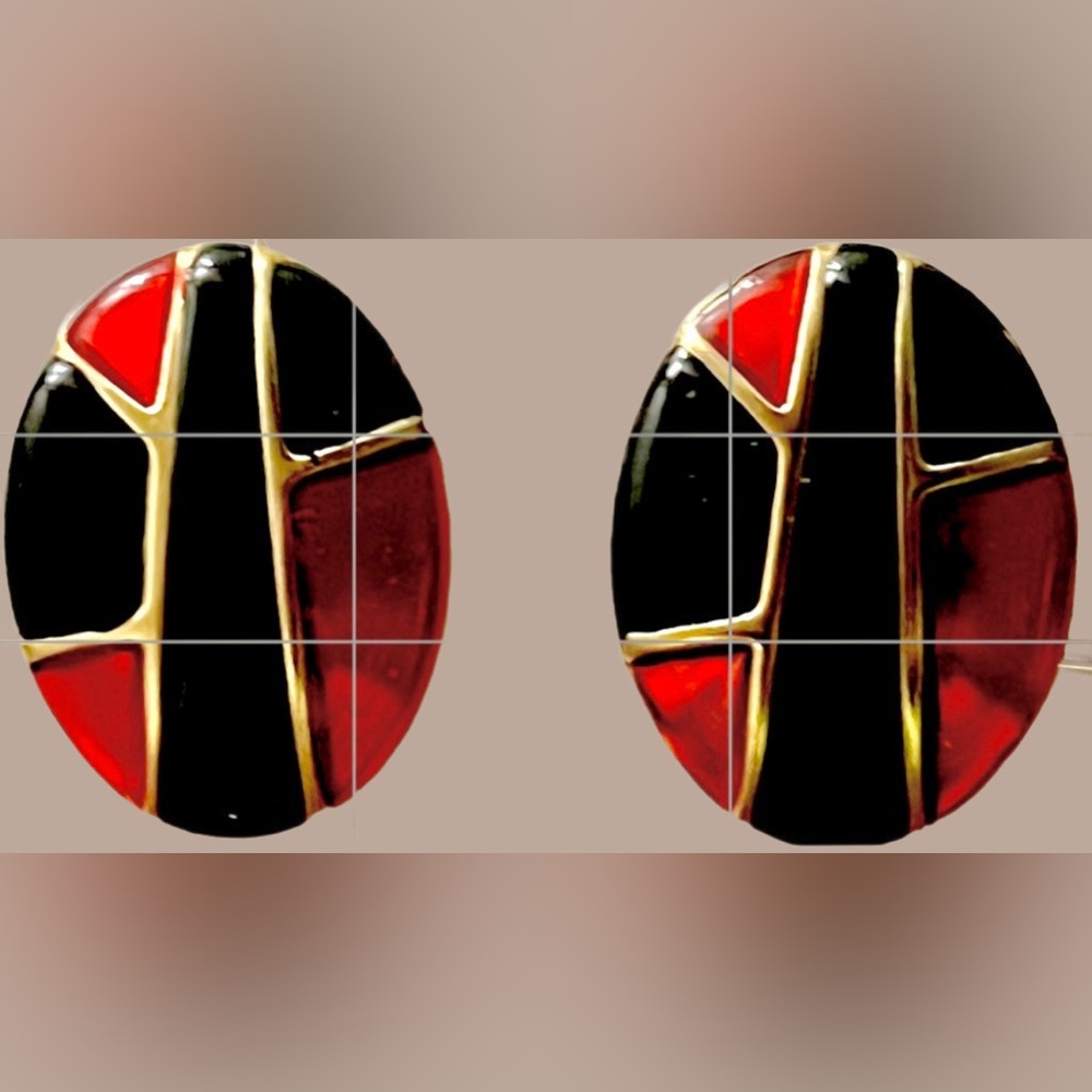 Retro Black and Red Geometric Stud Oval Handcrafted Earrings